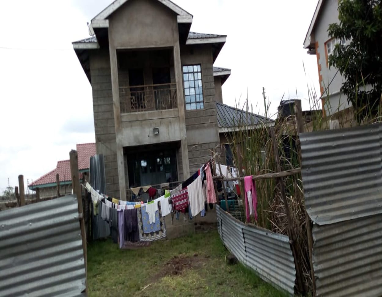 Four bedroom mansionette Utawala near to lakewood academy  4M ONLY