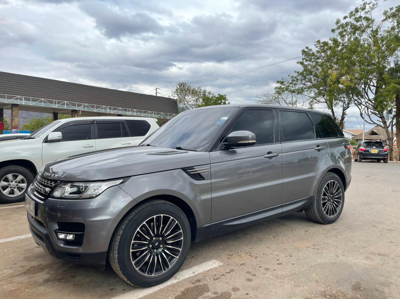 Range Rover Sport 2015 Petrol 3L super Charge New Cheapest Deal