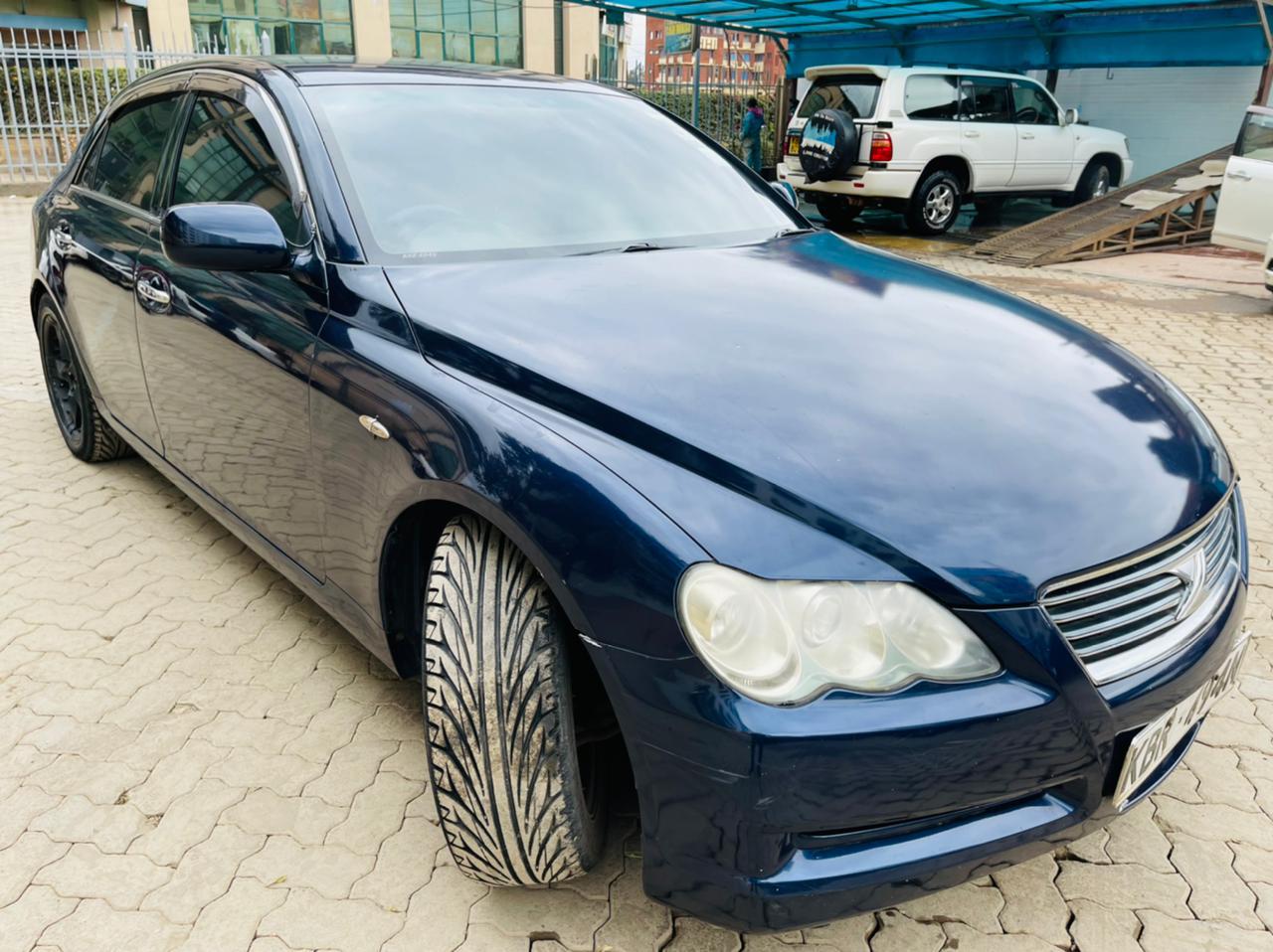 Toyota Mark x 2006 Pay 20% 80% in 60 MONTHLY INSTALLMENTS Offer 550k
