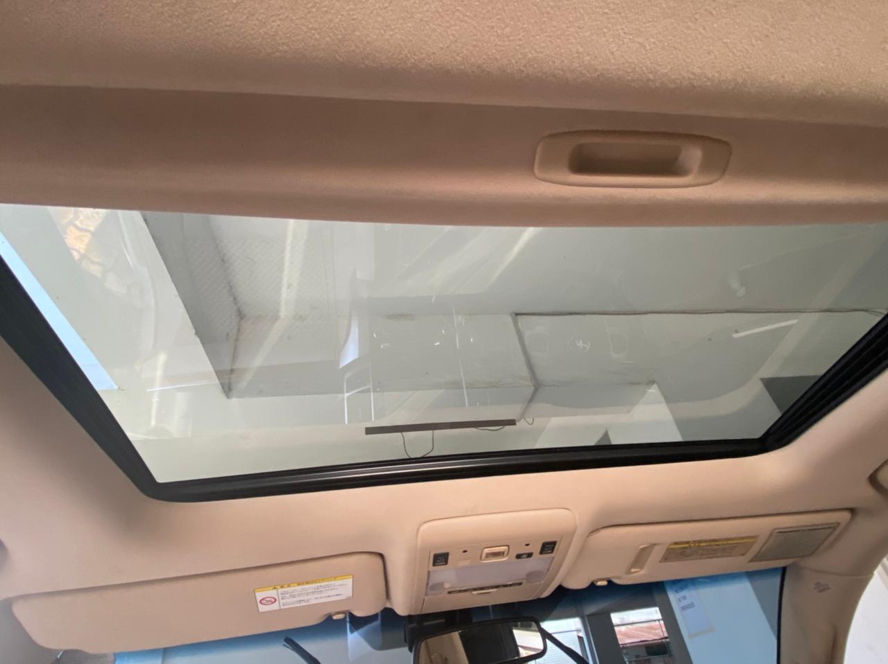 Zx Toyota Landcruiser Asian Owner Sunroof Leather Trade in OK As NEW 2012
