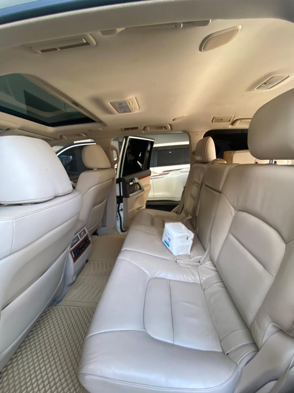 Zx Toyota Landcruiser Asian Owner Sunroof Leather Trade in OK As NEW 2012