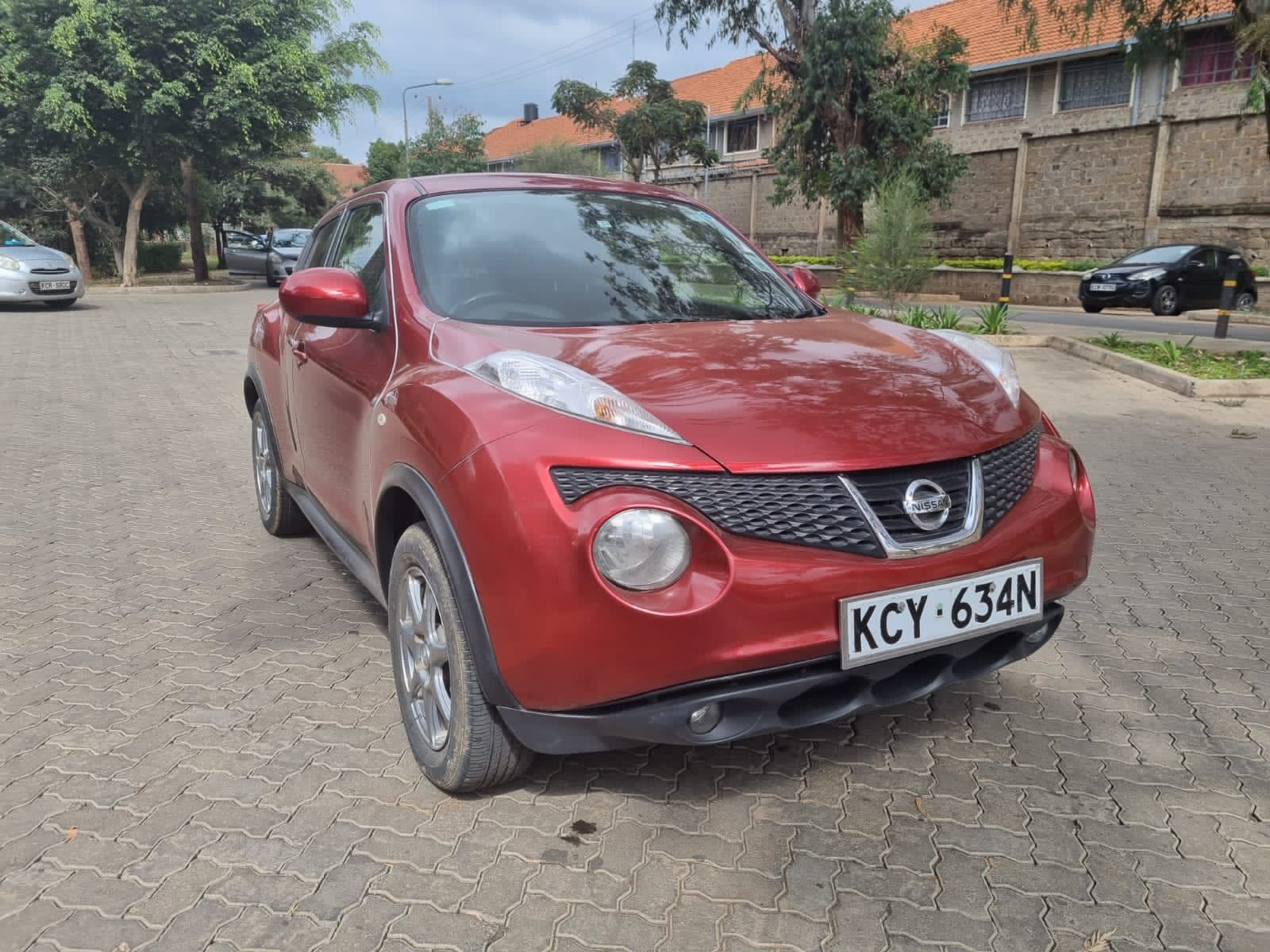 Nissan Juke 2013 Pay 30% Balance in  60 months.  Cheapest New