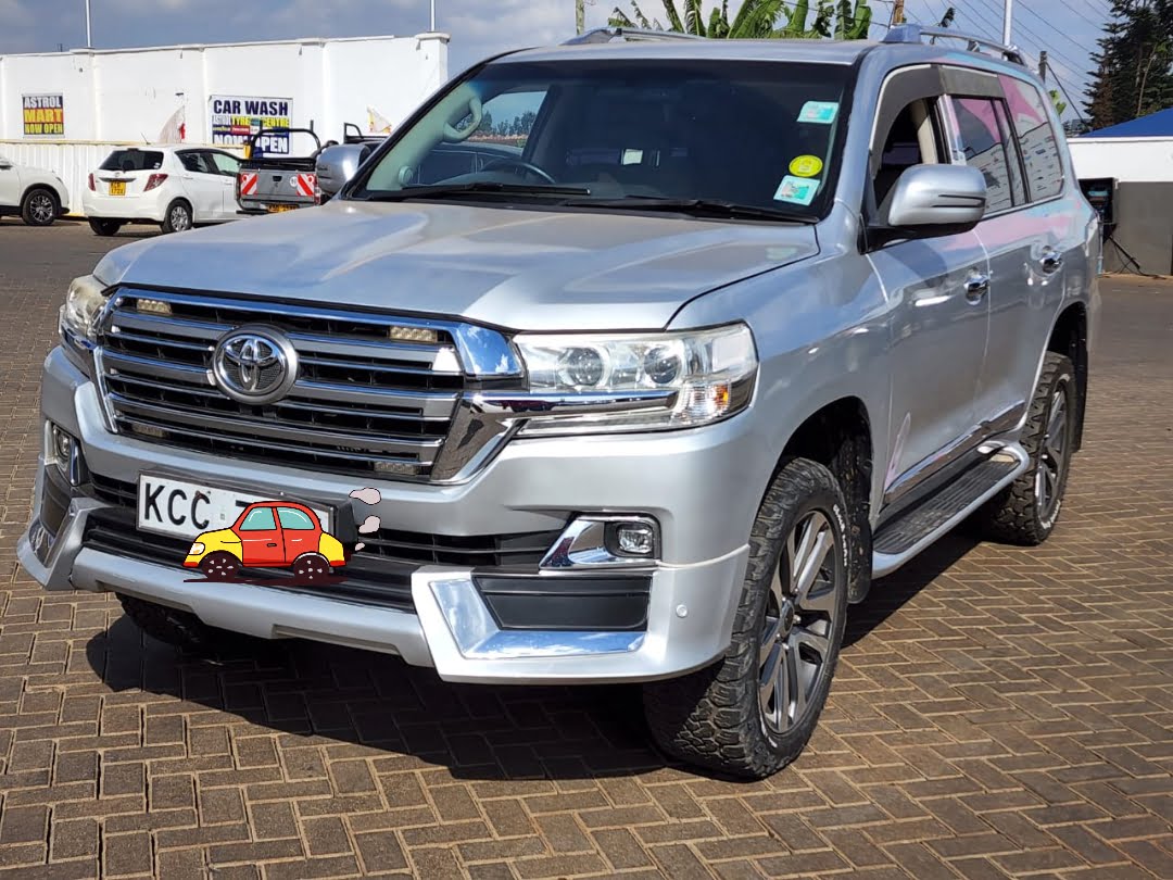 Toyota Land cruiser V8 Diesel SUNROOF Pay 50% Exclusive