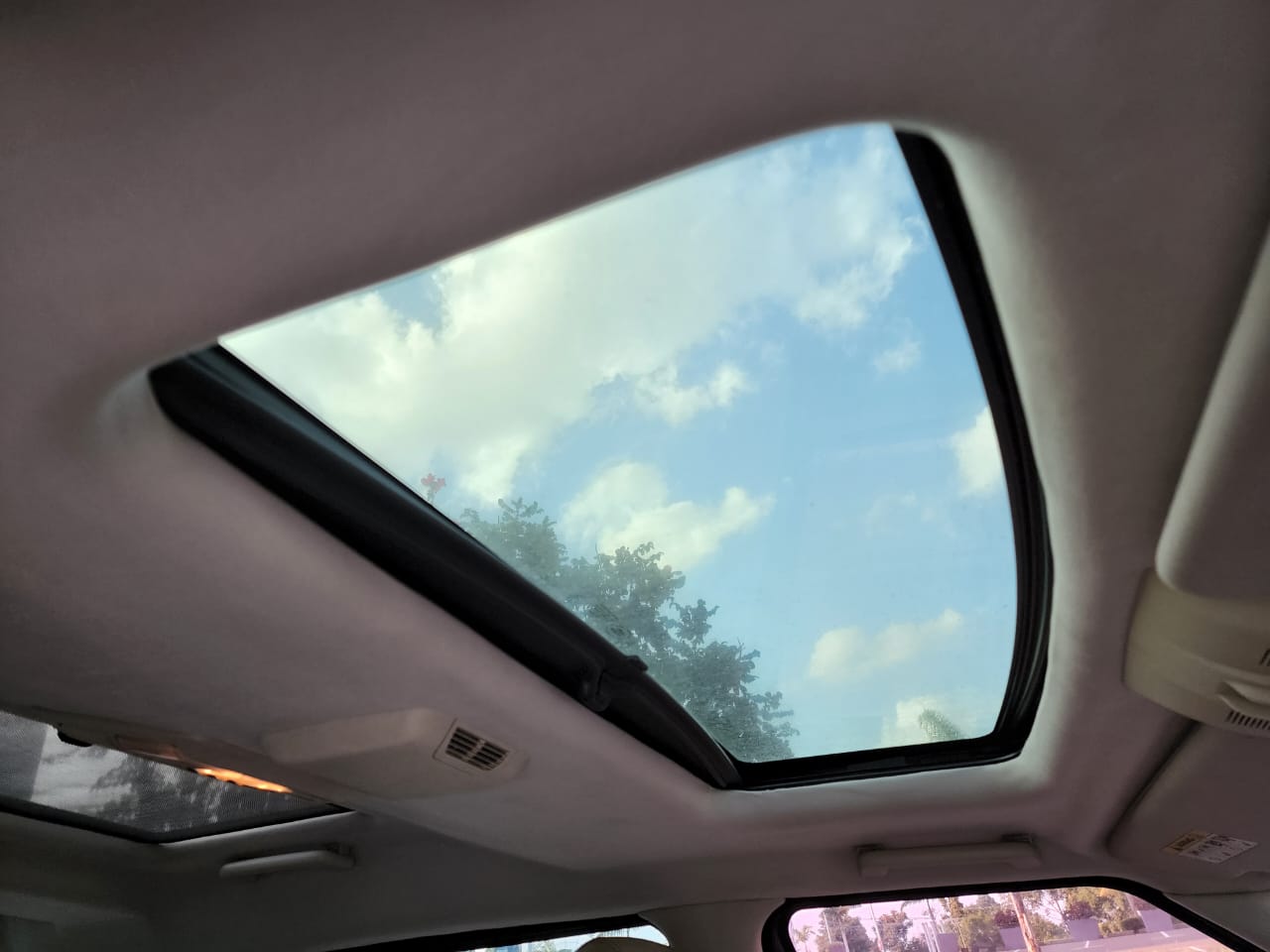 DISCOVERY 4 TDV6 triple Sunroof You Pay 20% Deposit
