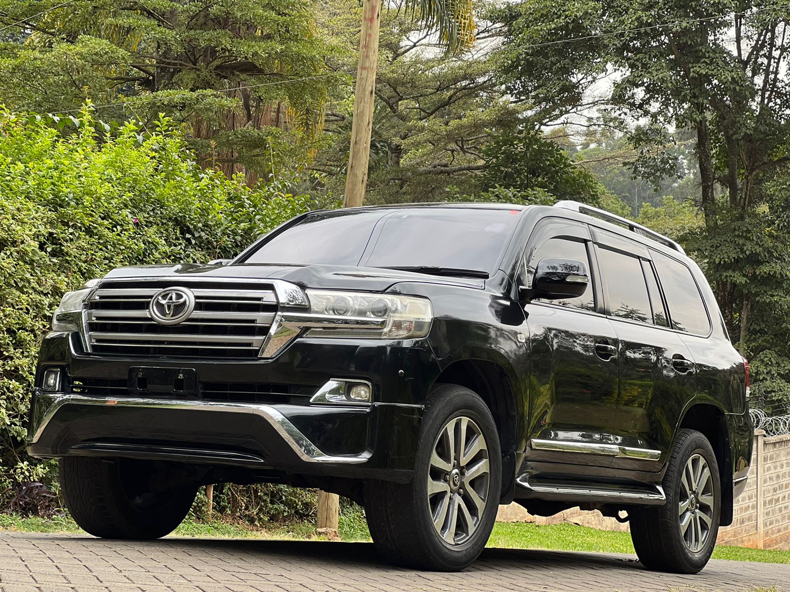 Toyota Land Cruiser DIESEL 5M ONLY Pay 30% Deposit wow Trade in OK