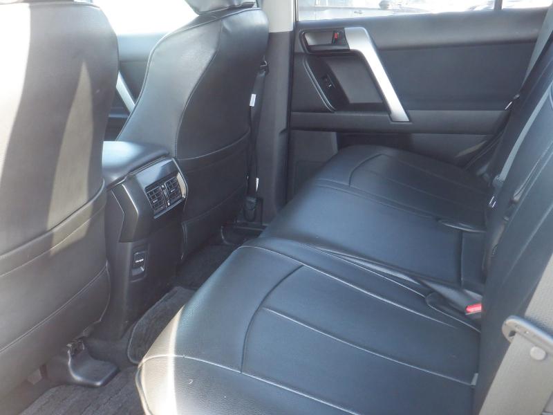 Toyota Prado 2015 SUNROOF LEATHER 5M ONLY! Trade in OK WOW!