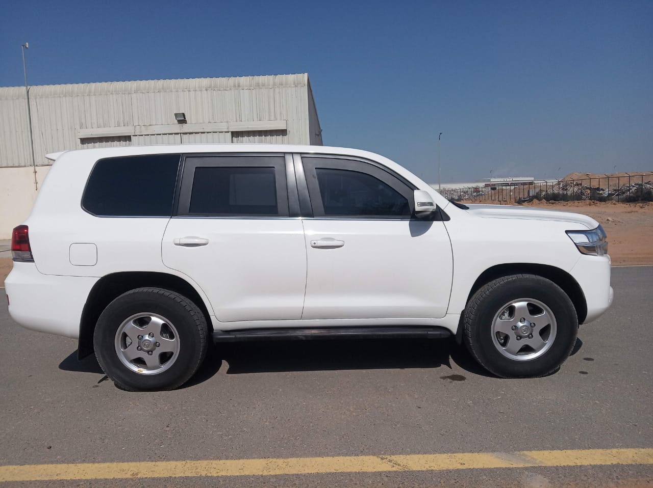 ARMOURED (Bullet proof) Toyota LANDCRUISER 2018 V8 choice of 3  Quick Sale