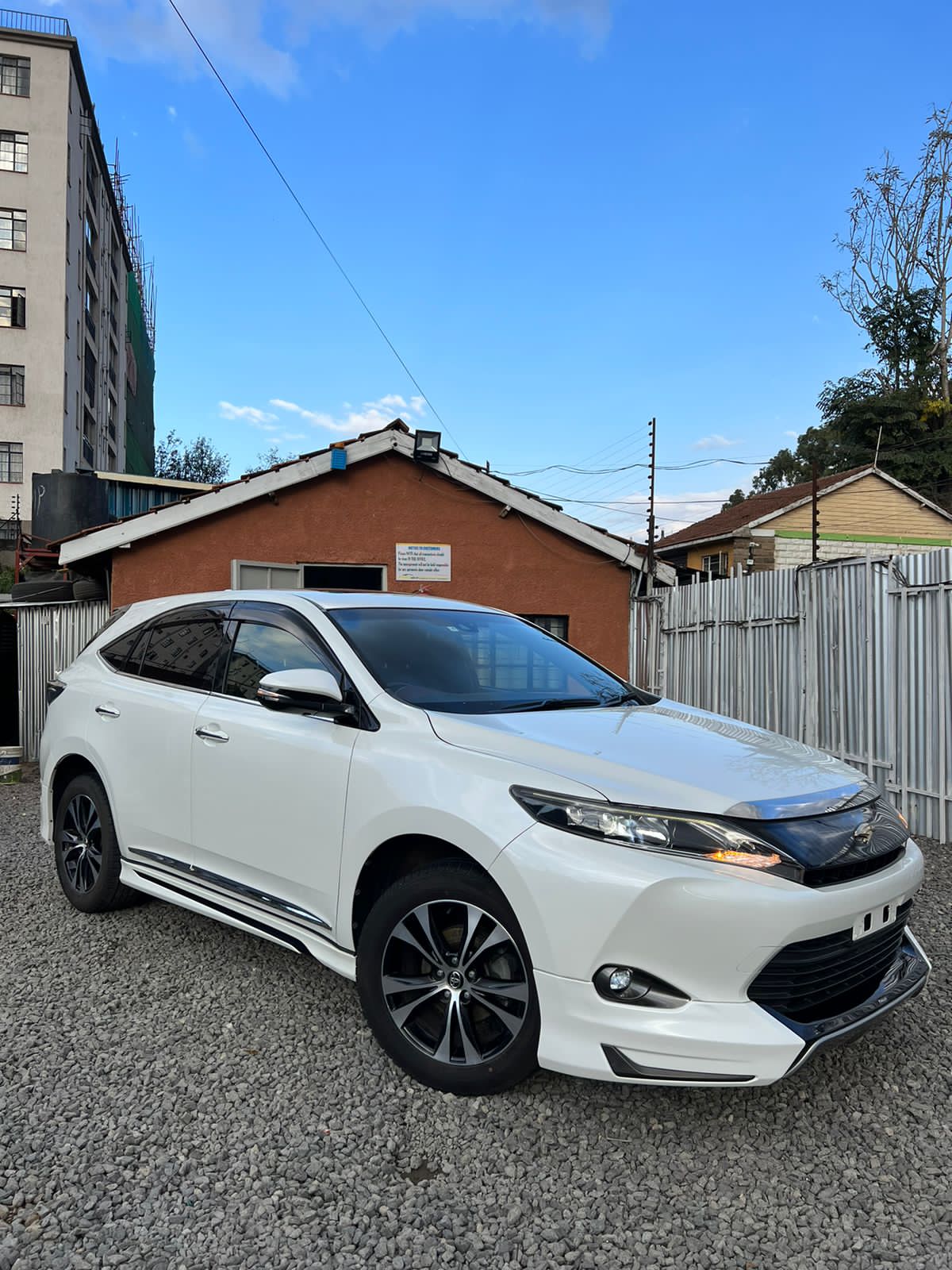 Toyota harrier 2015 Sunroof Leather HOTTEST CHEAPEST