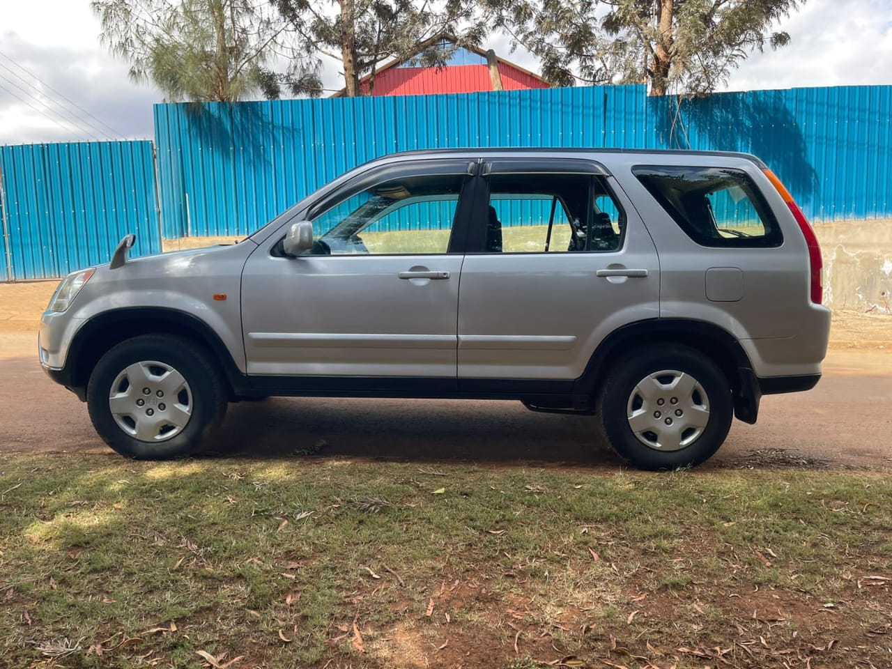 Honda CR-V 2004 Clean You Pay 20% Deposit Trade in OK as NEW