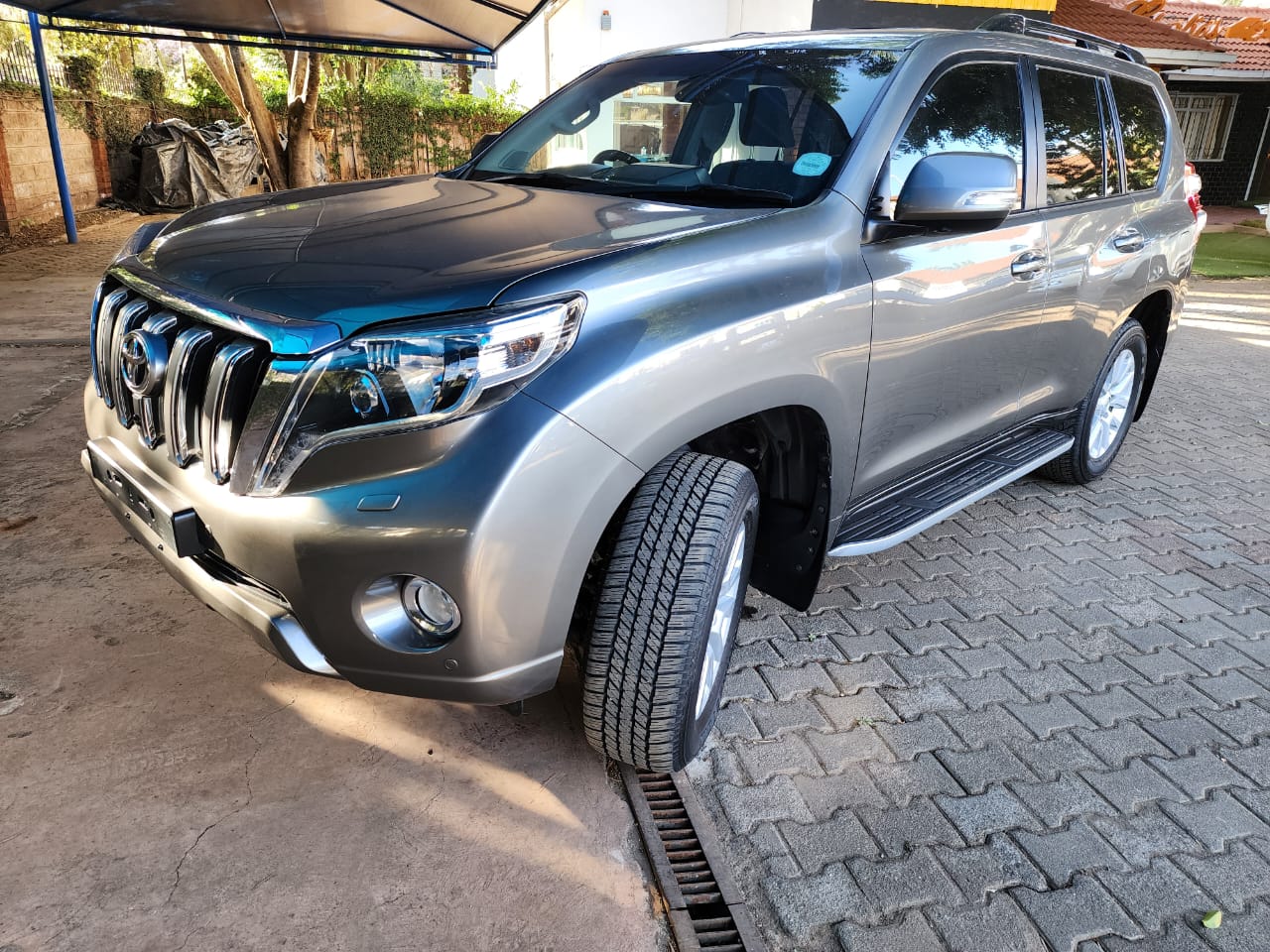 Toyota Prado 2015 VXL DIESEL You Pay 30% Deposit Trade in OK with SUNROOF