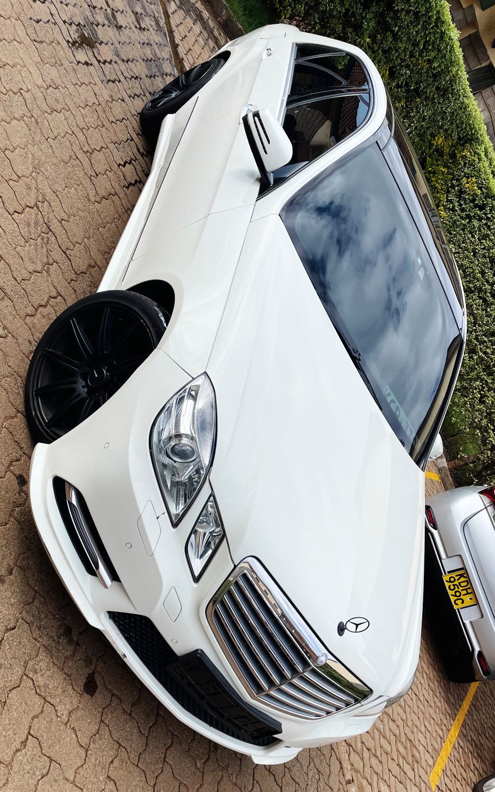 Mercedes Benz E250 SUNROOF Cheapest You Pay 30% DEPOSIT Trade in OK