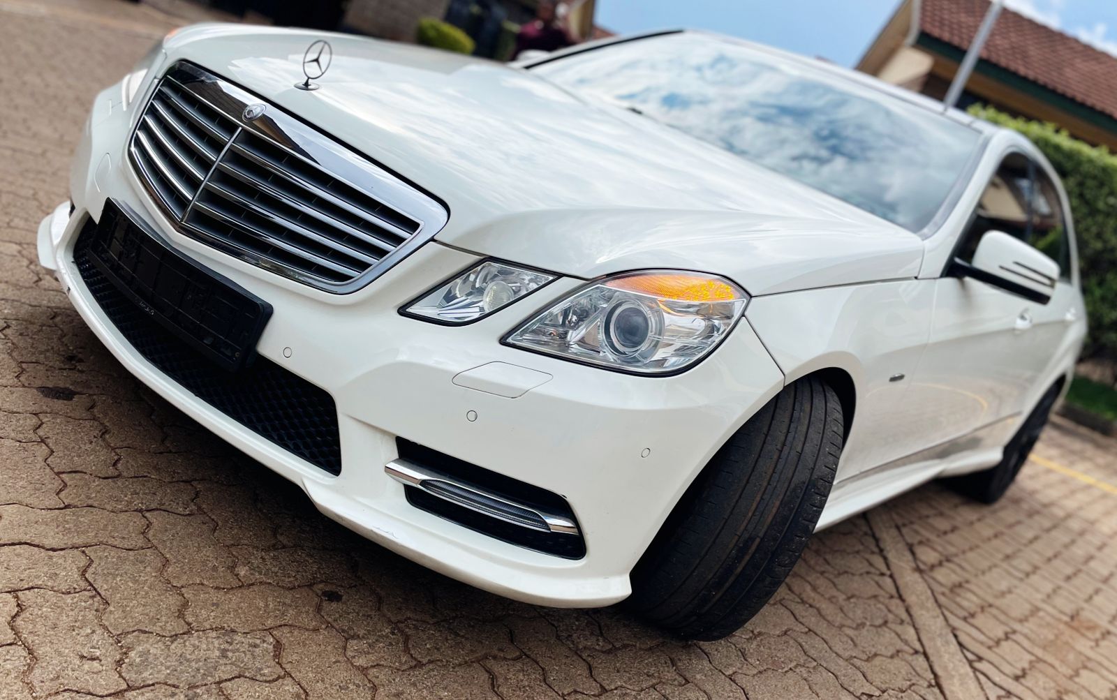 Mercedes Benz E250 SUNROOF Cheapest You Pay 30% DEPOSIT Trade in OK