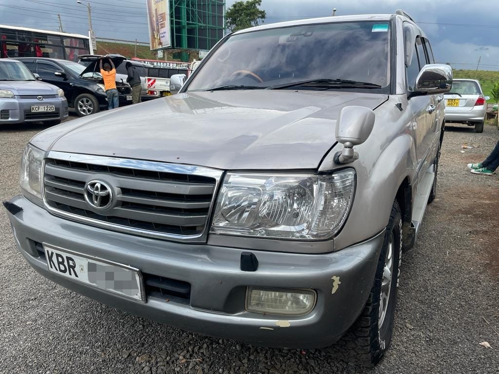 Toyota Landcruiser VX V8 100 SERIES QUICK SALE You Pay 30% Deposit Trade in Ok