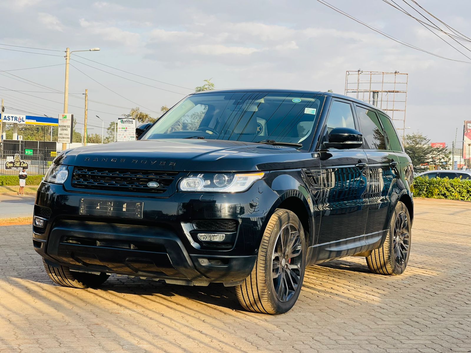 Range Rover Sport HSE Triple SUNROOF You pay 50% deposit Trade in OK EXCLUSIVE OFFER