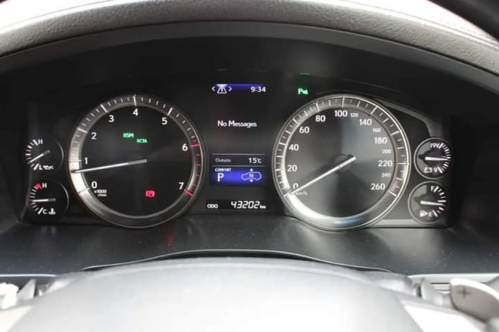 LEXUS LX 570 2019 Fully Loaded HIRE PURCHASE OK EXCLUSIVE For SALE in Kenya