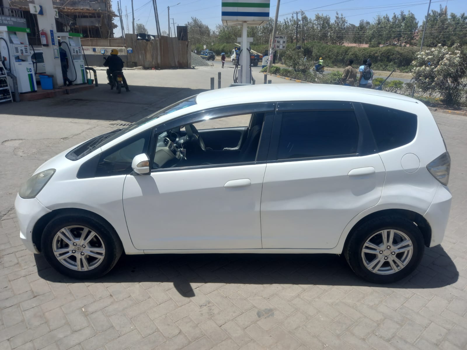 Honda fit 2010 420K ONLY You Pay 30% Deposit Trade in OK Wow