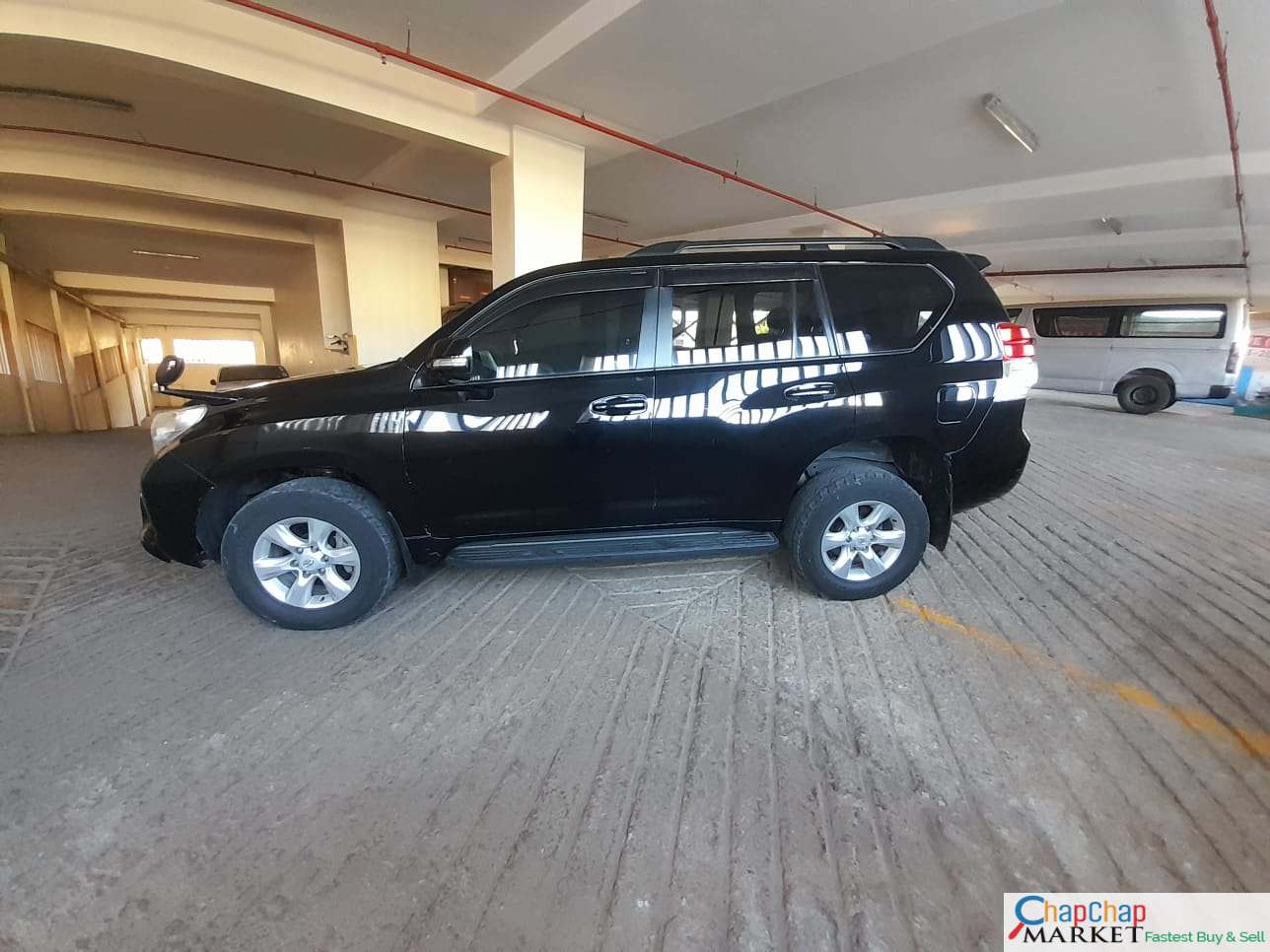 Toyota Prado j150 with SUNROOF You Pay 40% Deposit 70% installments Trade in OK as New