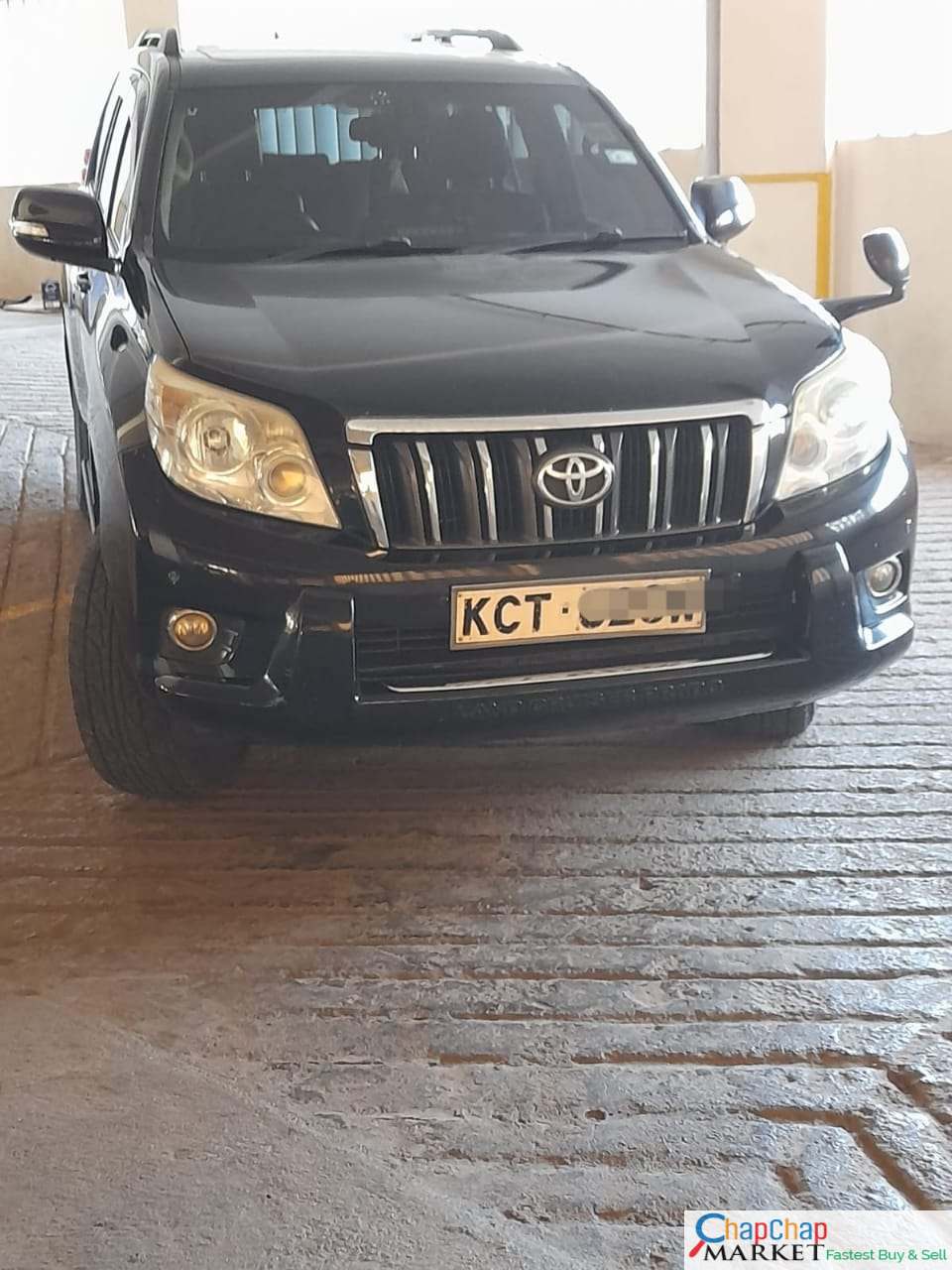 Toyota Prado j150 with SUNROOF You Pay 40% Deposit 70% installments Trade in OK as New