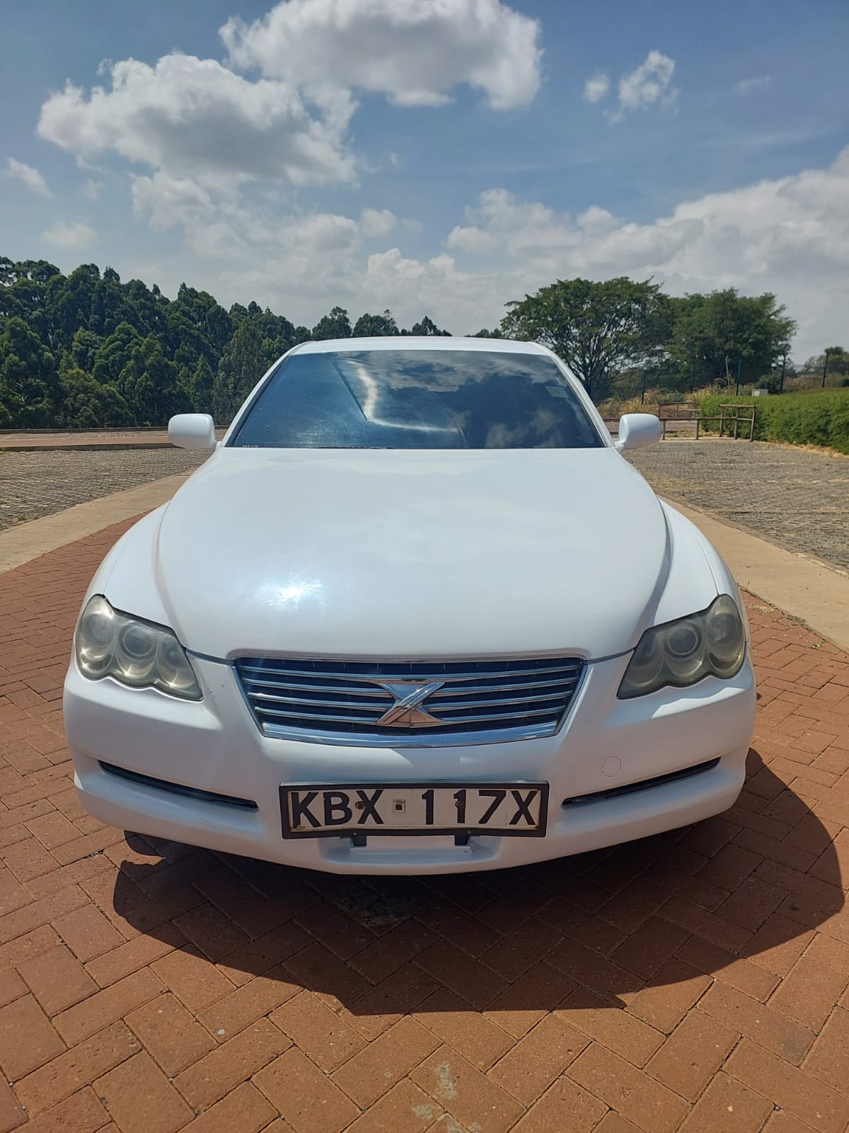 Toyota Mark X QUICK SALE You Pay 30% Deposit Trade in OK Wow