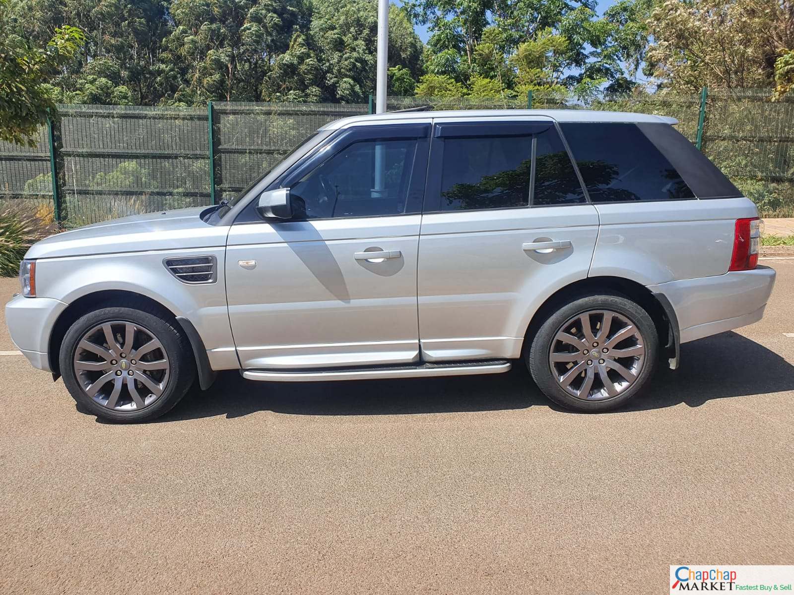 Range Rover Sport HSE QUICK SALE You pay 30% deposit Trade in OK Cheapest