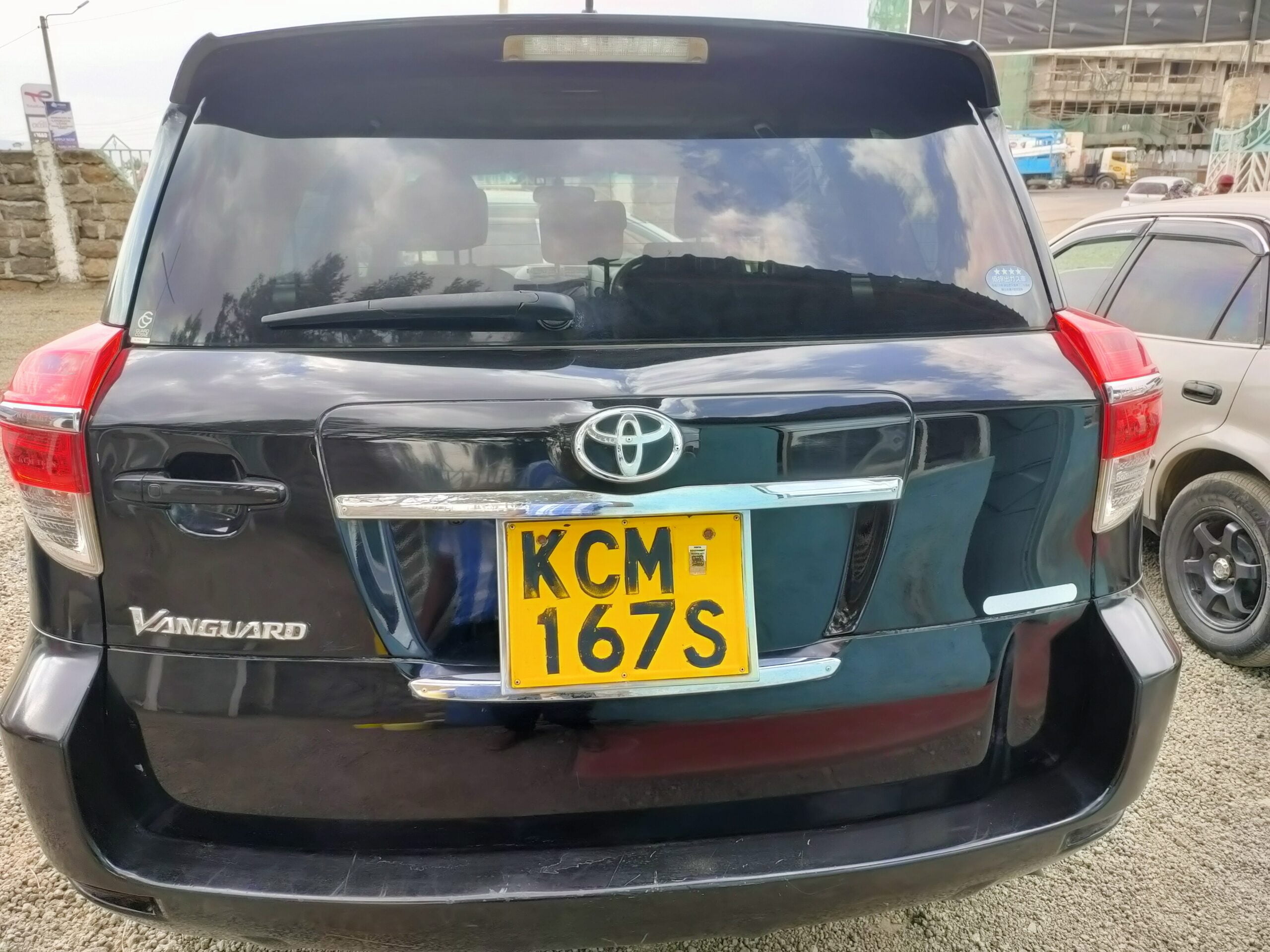 For quick sale Toyota Vanguard in excellent condition
