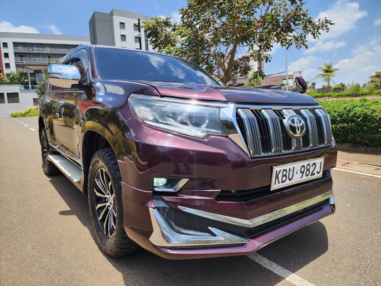 Toyota Prado j150 2018 Facelift with SUNROOF QUICK SALE You Pay 30% Deposit Trade in OK