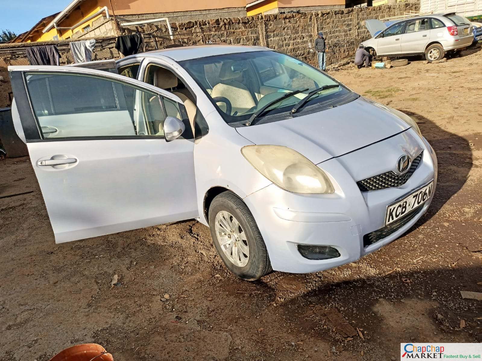 Toyota Vitz New shape 1300cc 380k ONLY Trade in OK EXCLUSIVE