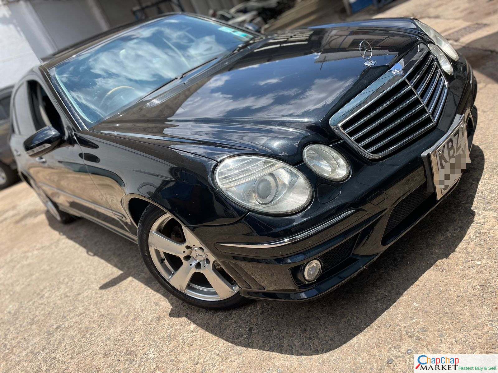 Mercedes Benz E200 SUNROOF Cheapest You Pay 30% DEPOSIT Trade in OK EXCLUSIVE