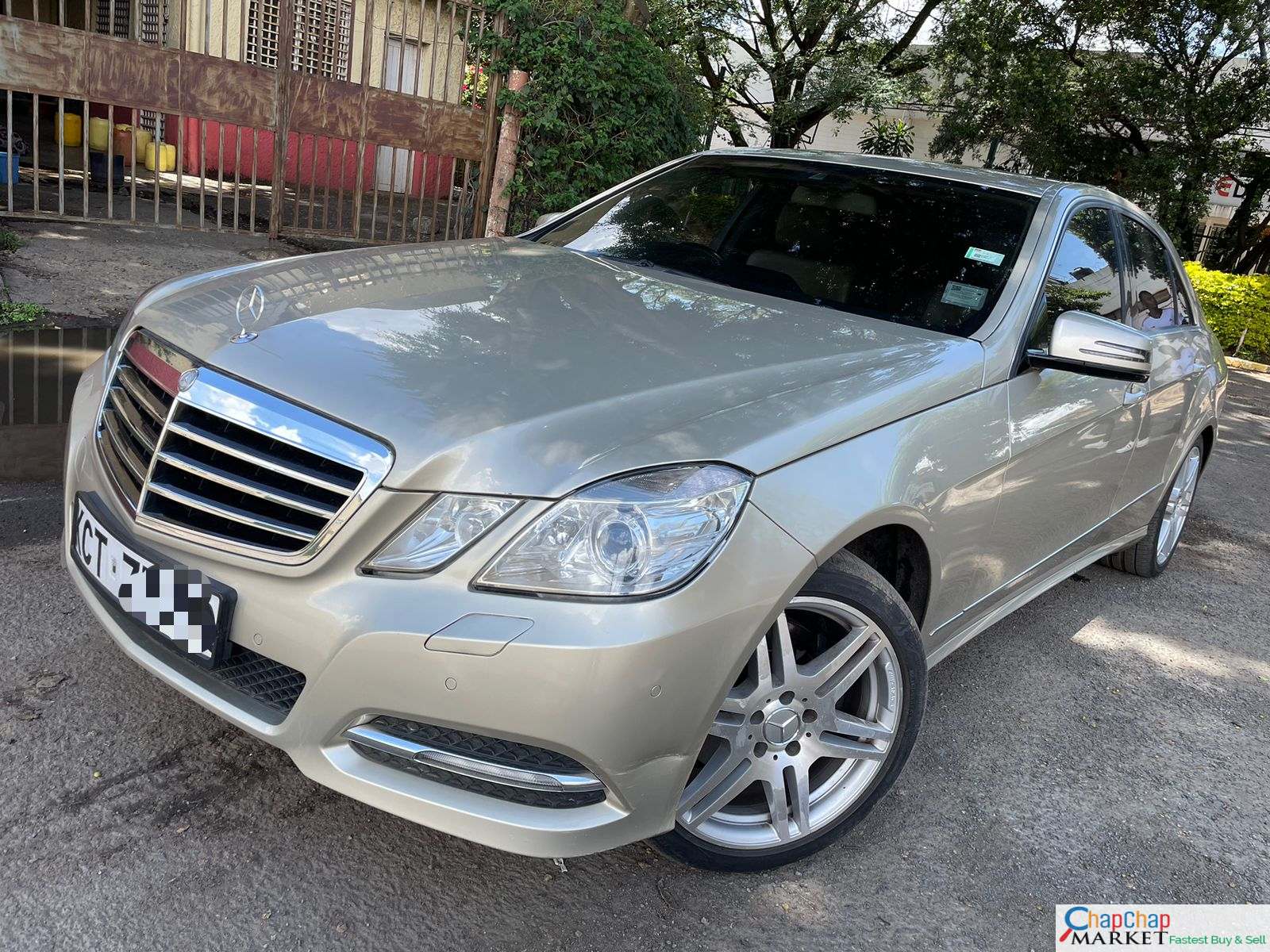 Mercedes Benz E250 SUNROOF QUICK SALE You Pay 30% DEPOSIT Trade in OK EXCLUSIVE