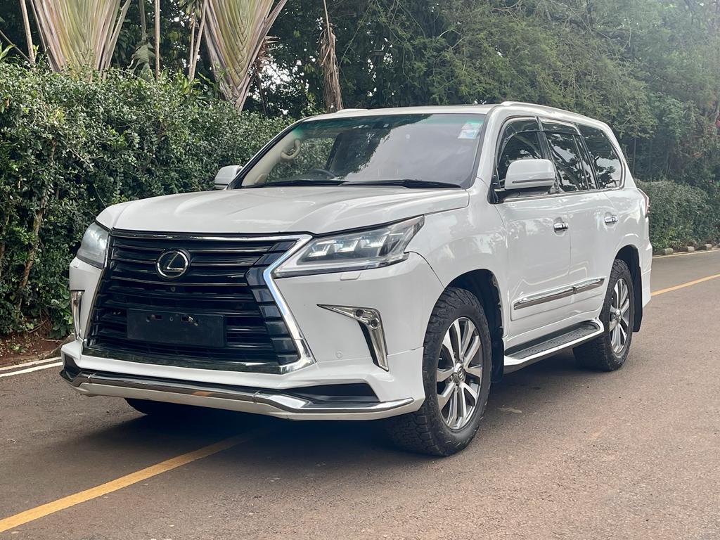 LEXUS LX 570 For sale in Kenya 5.5M Only Fully Loaded EXCLUSIVE