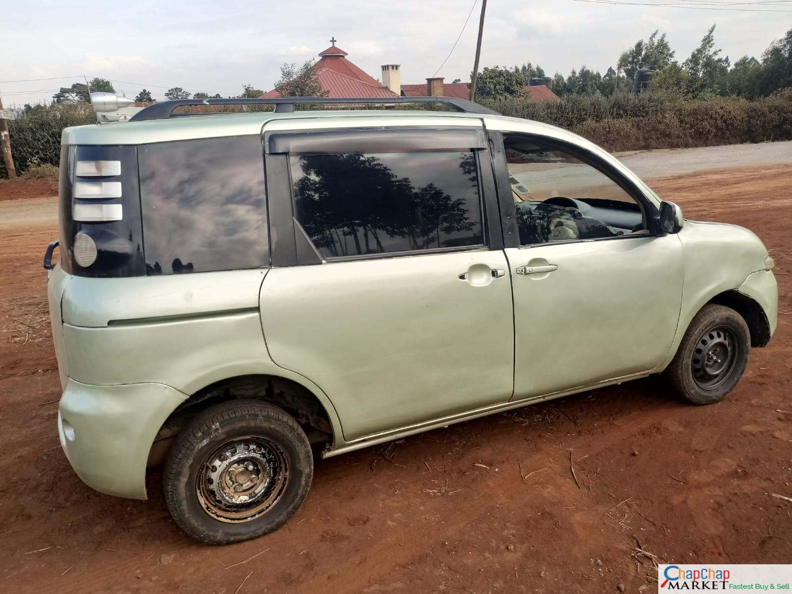 Toyota SIENTA for Sale in Kenya QUICK SALE You Pay 30% Deposit Trade in OK EXCLUSIVE hire purchase installments